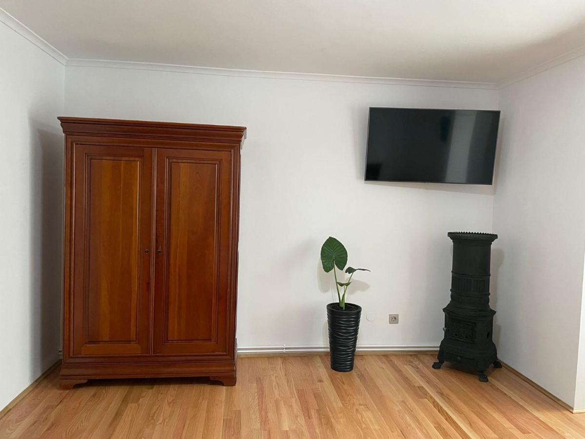 M & I Apartment 2 Târgu-Mureş Buitenkant foto